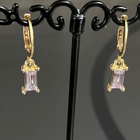 Jewelry - CZ huggie dangle earrings. New.